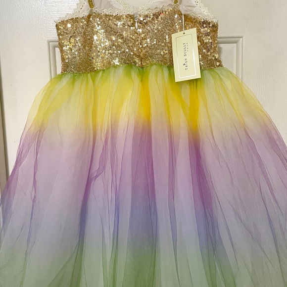 Fairy Dress - Picture 3 of 4